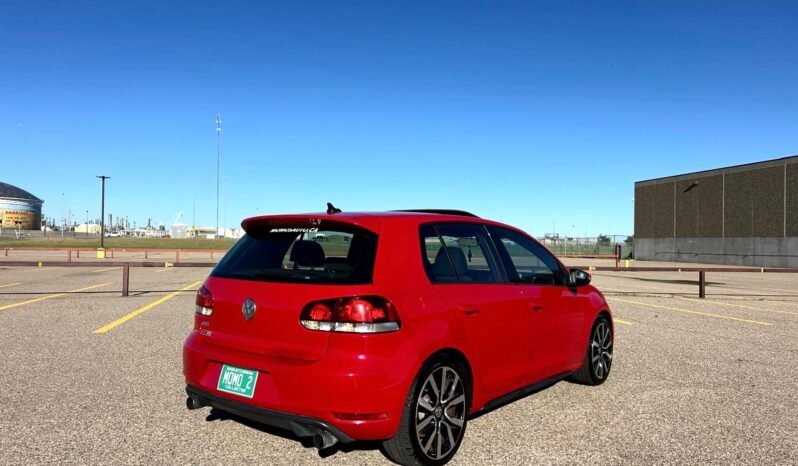 
								2013 Volkswagen Golf GTI Hatchback full									