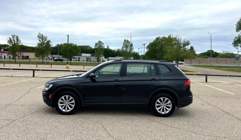 
								2020 Volkswagen Tiguan Trendline AWD SUV full									