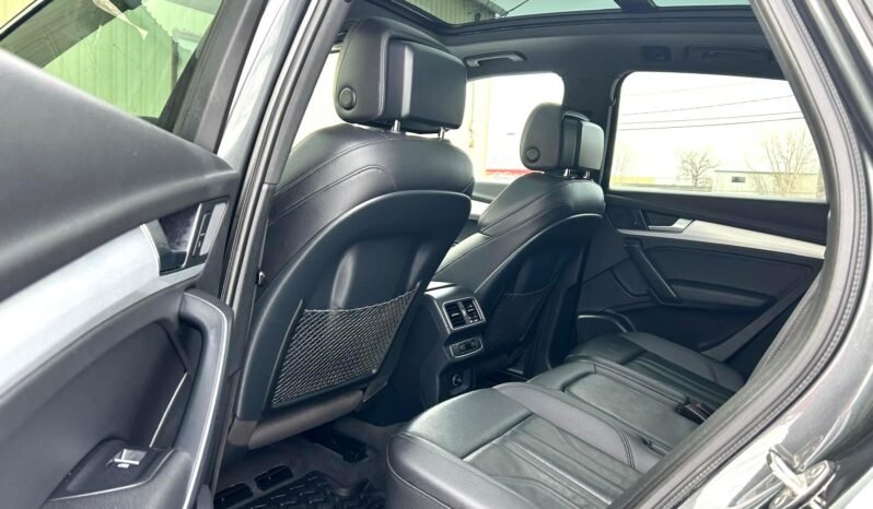 
								2018 Audi Q5 Progressive S-Line AWD SUV full									