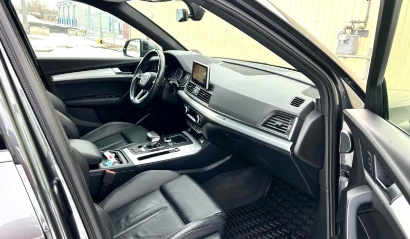 
								2018 Audi Q5 Progressive S-Line AWD SUV full									