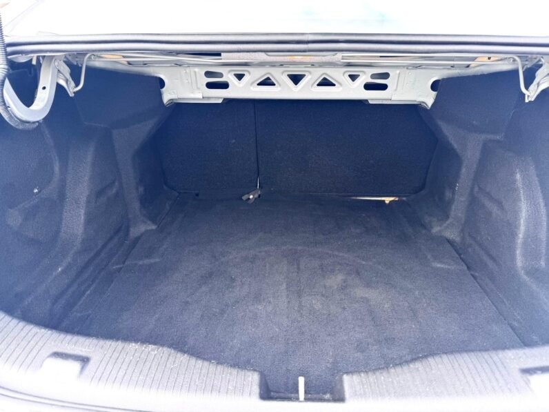 
								2018 Chevrolet Cruze Premier Sedan full									