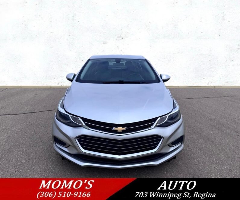 
								2018 Chevrolet Cruze Premier Sedan full									