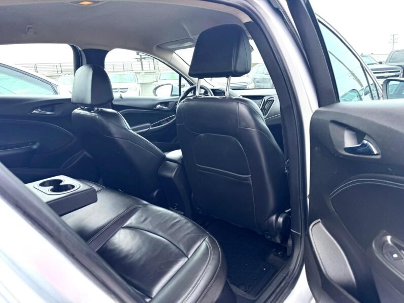 
								2018 Chevrolet Cruze Premier Sedan full									