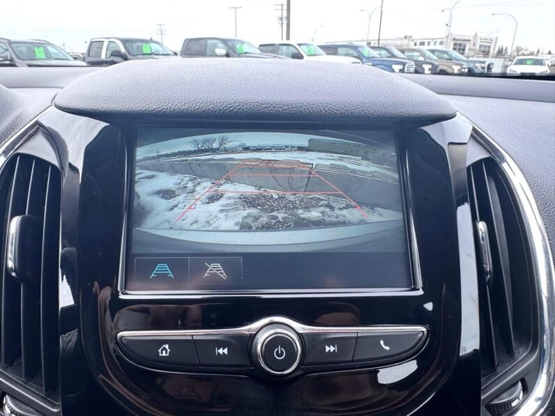 
								2018 Chevrolet Cruze Premier Sedan full									