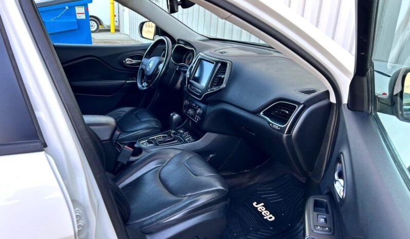 
								2019 Jeep Cherokee TrailHawk 4×4 SUV full									