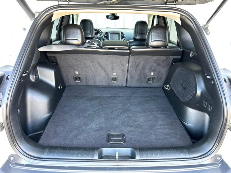 
								2019 Jeep Cherokee TrailHawk 4×4 SUV full									