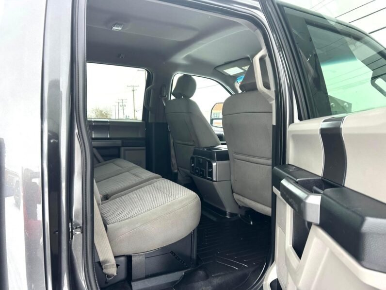 
								2017 Ford F350 6.7L Powerstroke Diesel Dually Crewcab 4×4 full									