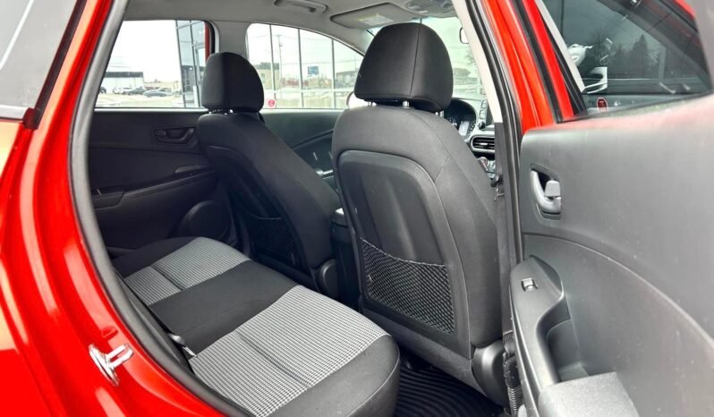 
								2020 Hyundai Kona SEL SUV full									