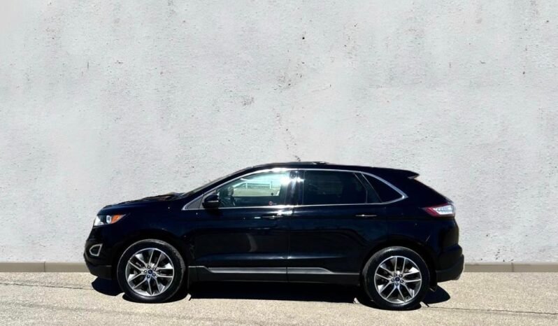 
								2016 Ford Edge Titanium AWD SUV. full									