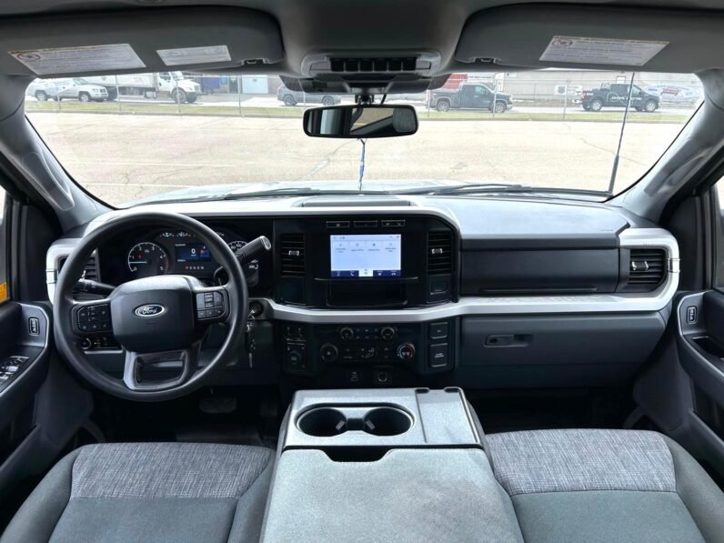 
								2023 Ford F350 XLT 6.7L Powerstroke Diesel Dually Crewcab 4×4 full									