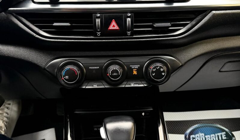 
								2020 Kia Forte EX Sedan full									