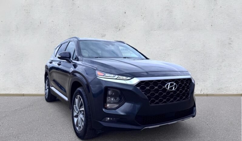 
								2020 Hyundai Santa Fe Essential AWD SUV. full									