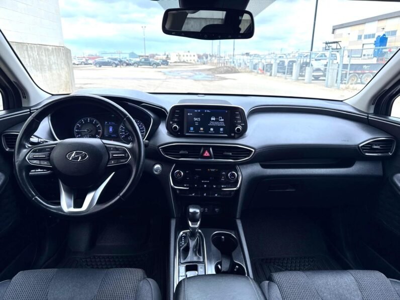 
								2020 Hyundai Santa Fe Essential AWD SUV. full									