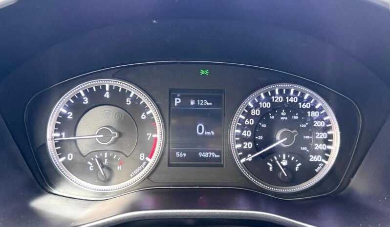 
								2020 Hyundai Santa Fe Essential AWD SUV. full									