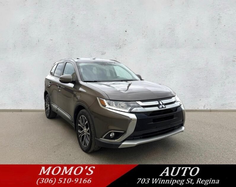 
								2016 Mitsubishi Outlander GT AWD SUV full									