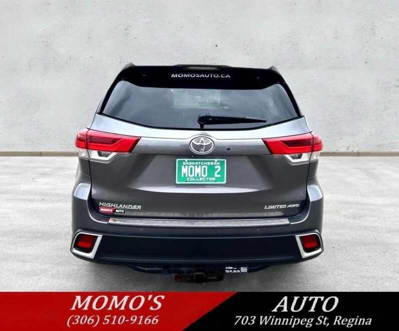 
								2017 Toyota Highlander Limited AWD SUV. full									