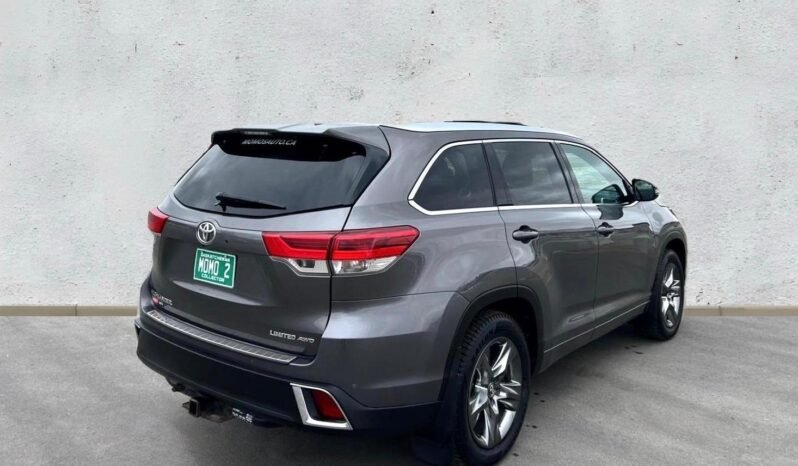 
								2017 Toyota Highlander Limited AWD SUV. full									