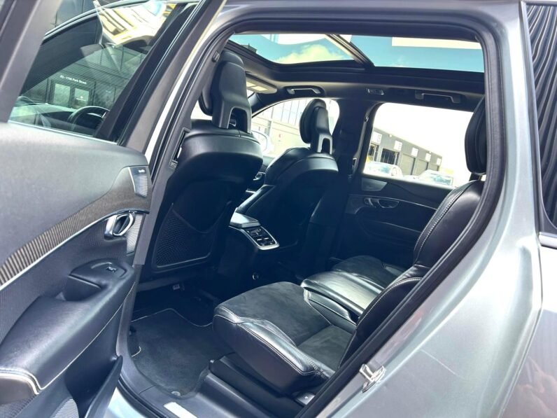 
								2016 Volvo XC90 T6 R-Design AWD SUV full									