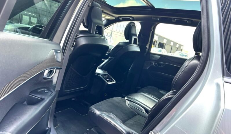 
								2016 Volvo XC90 T6 R-Design AWD SUV full									