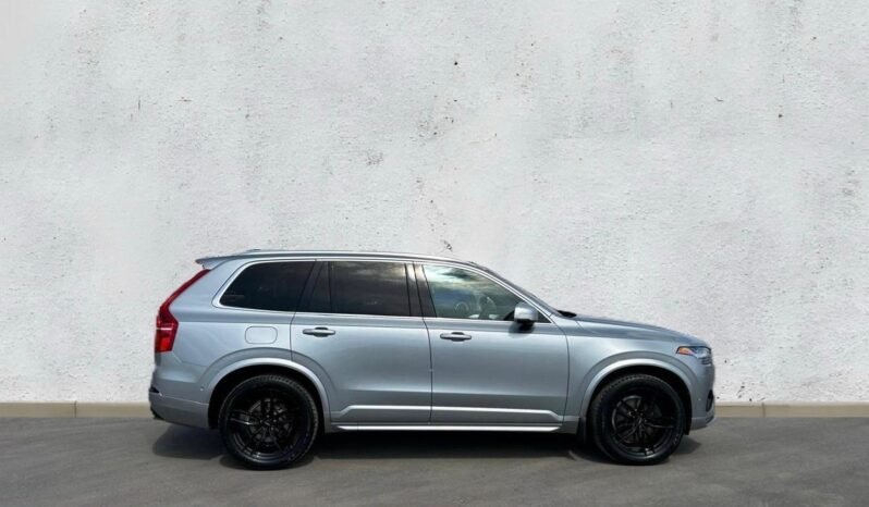 
								2016 Volvo XC90 T6 R-Design AWD SUV full									