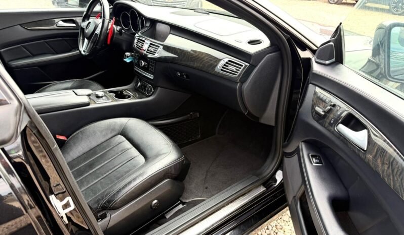 
								2013 Mercedes Benz CLS550 Bi-Turbo 4MATIC full									