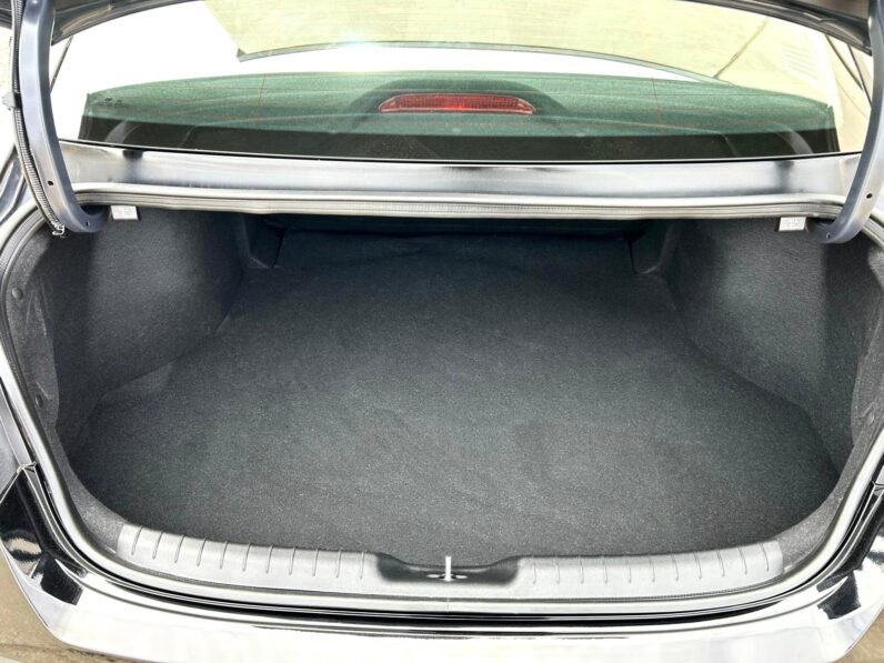 
								2025 Hyundai Elantra SEL Sedan full									
