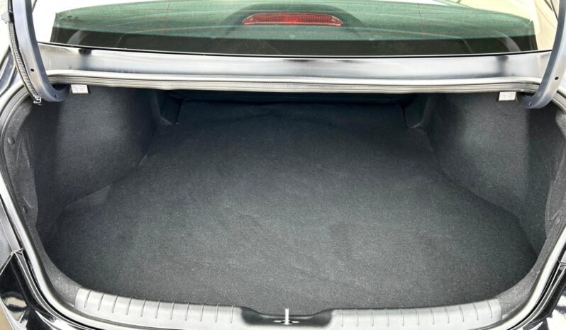 
								2025 Hyundai Elantra SEL Sedan full									
