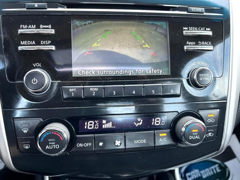 
								2015 Nissan Altima SV Sedan. full									