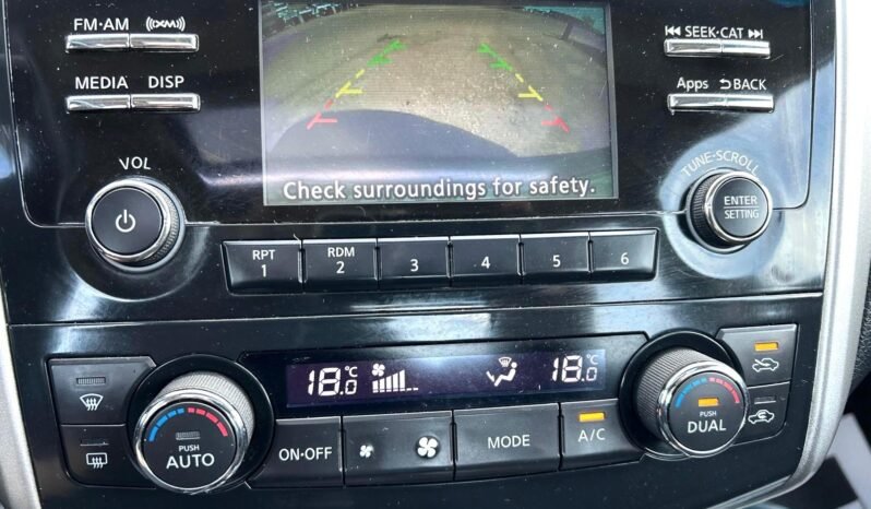 
								2015 Nissan Altima SV Sedan. full									