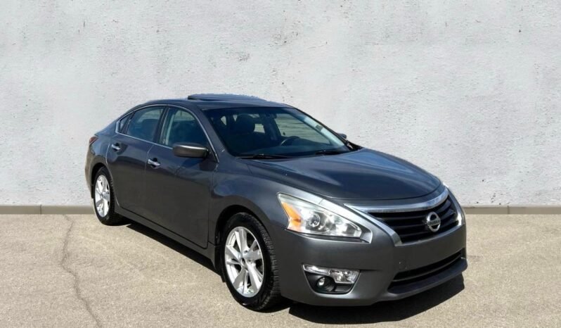 
								2015 Nissan Altima SV Sedan. full									