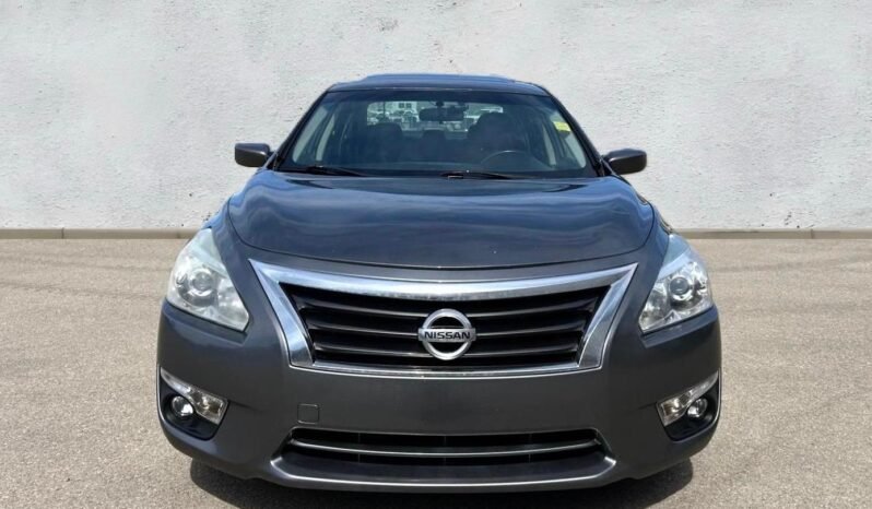 
								2015 Nissan Altima SV Sedan. full									