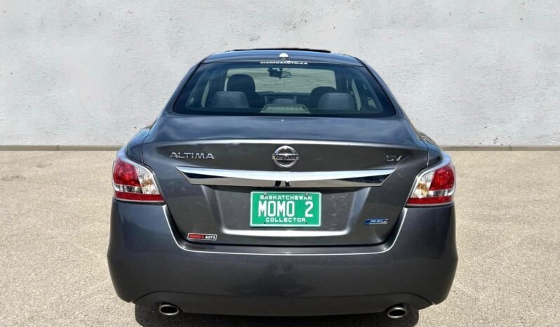 
								2015 Nissan Altima SV Sedan. full									