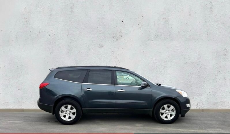 
								2011 Chevrolet Traverse LT AWD SUV full									