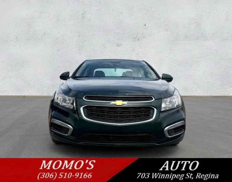 
								2015 Chevrolet Cruze DIESEL Sedan full									