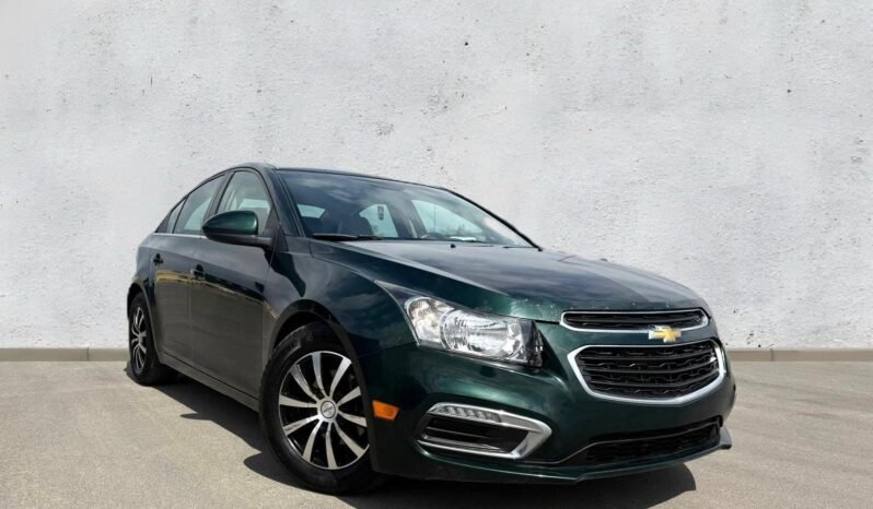 
								2015 Chevrolet Cruze DIESEL Sedan full									