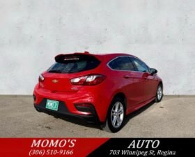 2018 Chevrolet Cruze Premier Hatchback.
