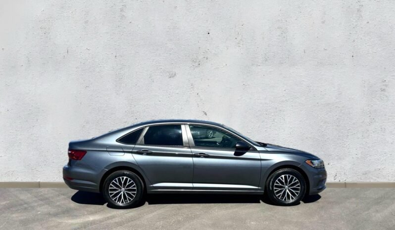 
								2020 Volkswagen Jetta Comfortline Sedan full									