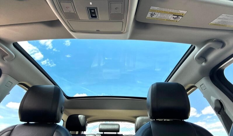 
								2016 Land Rover Discovery Sport AWD full									