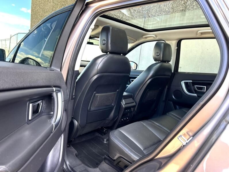 
								2016 Land Rover Discovery Sport AWD full									