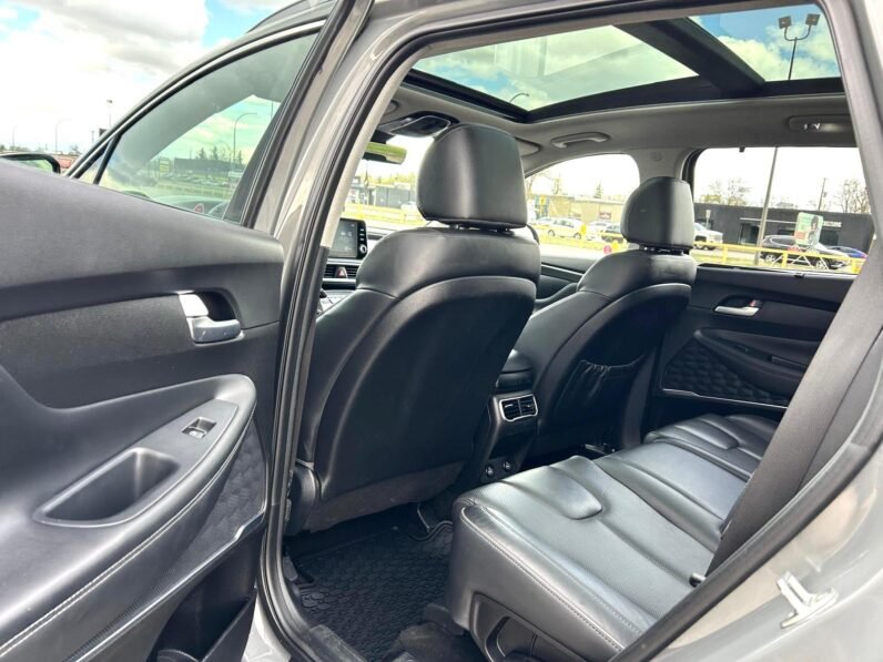 
								2021 Hyundai Santa Fe Preferred AWD SUV full									
