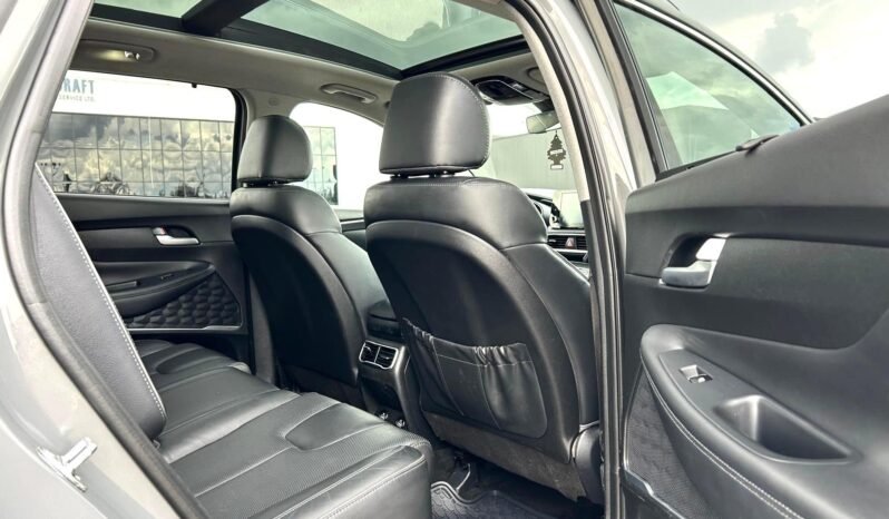 
								2021 Hyundai Santa Fe Preferred AWD SUV full									