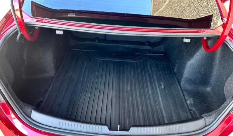 
								2016 Chevrolet Malibu Premier Sedan full									