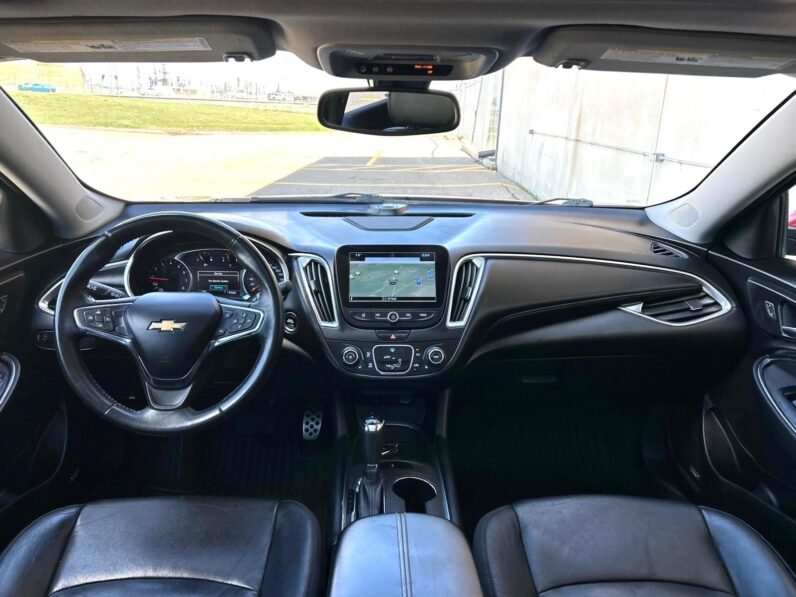 
								2016 Chevrolet Malibu Premier Sedan full									