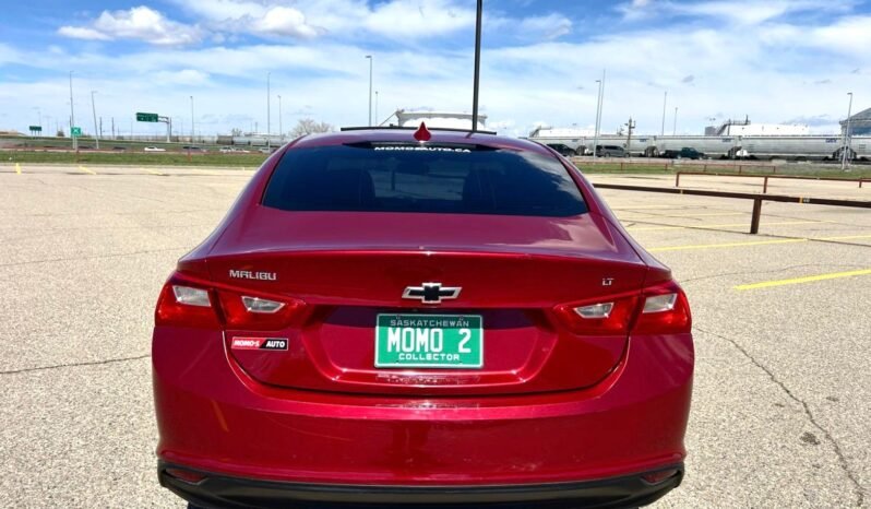 
								2016 Chevrolet Malibu Premier Sedan full									