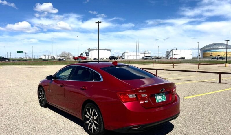 
								2016 Chevrolet Malibu Premier Sedan full									