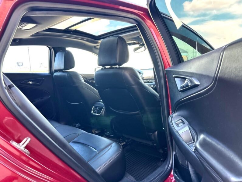 
								2016 Chevrolet Malibu Premier Sedan full									