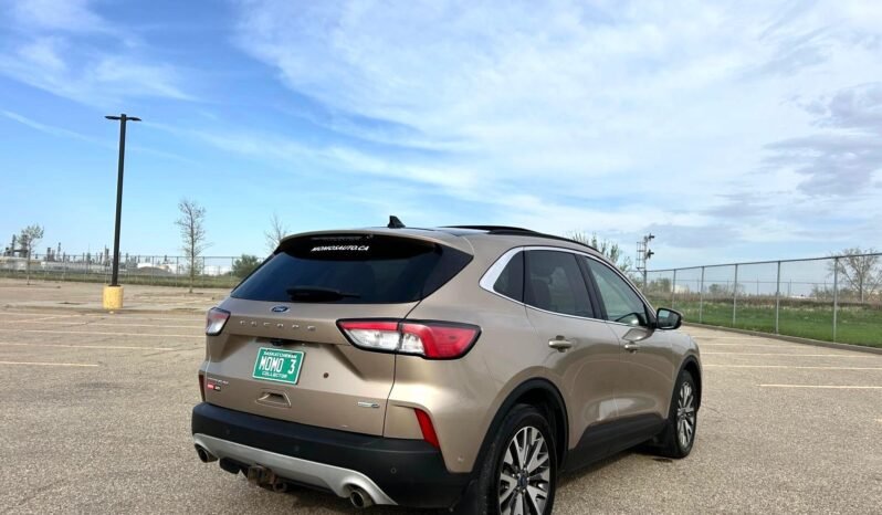 
								2020 Ford Escape Titanium AWD SUV full									