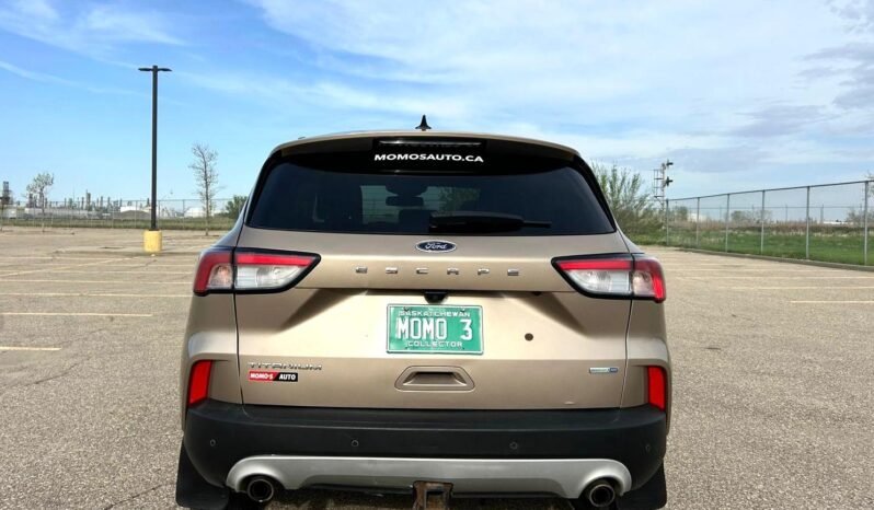 
								2020 Ford Escape Titanium AWD SUV full									