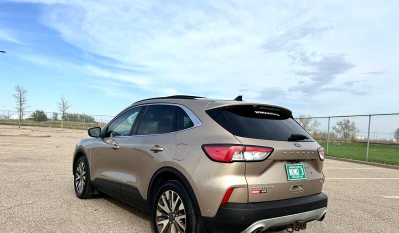 
								2020 Ford Escape Titanium AWD SUV full									