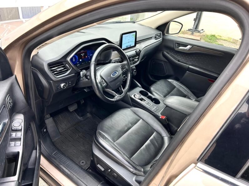 
								2020 Ford Escape Titanium AWD SUV full									